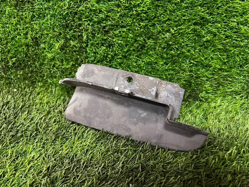 Брызговик AUDI A4 2005 B7