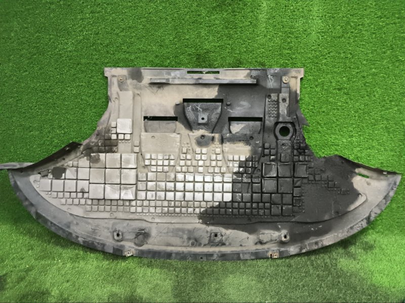 Защита двигателя AUDI A6 C6 2006 4F2