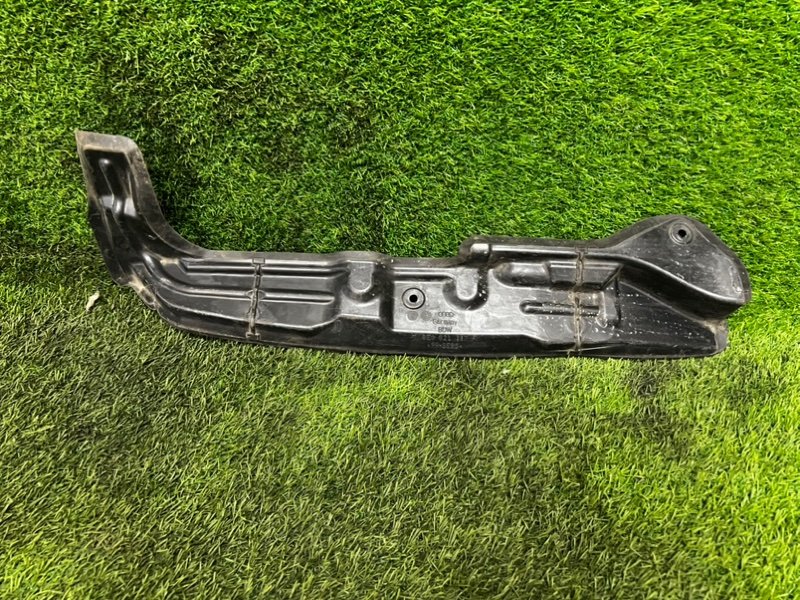 Пыльник крыла AUDI A4 2005 B7