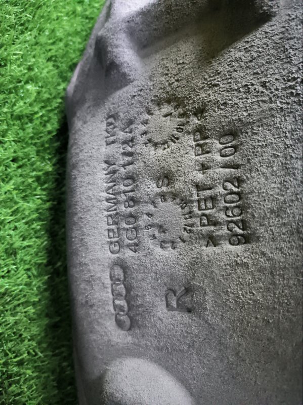 Подкрылок AUDI A6 C7 2012 4G