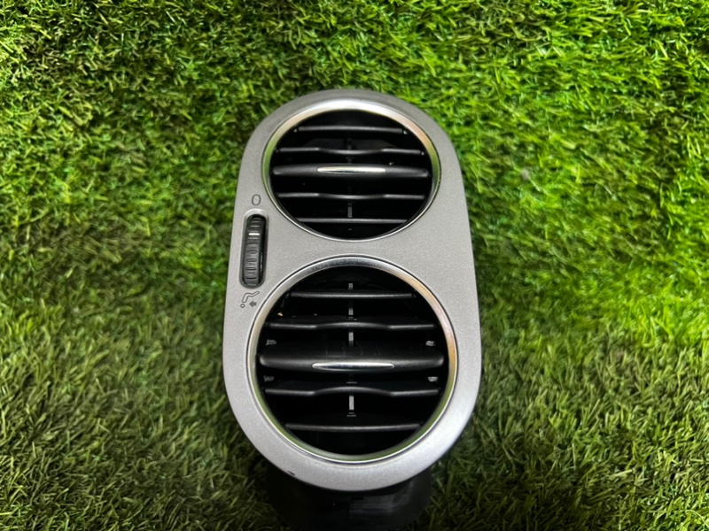 Дефлектор воздушный VOLKSWAGEN TIGUAN 2009 5N1