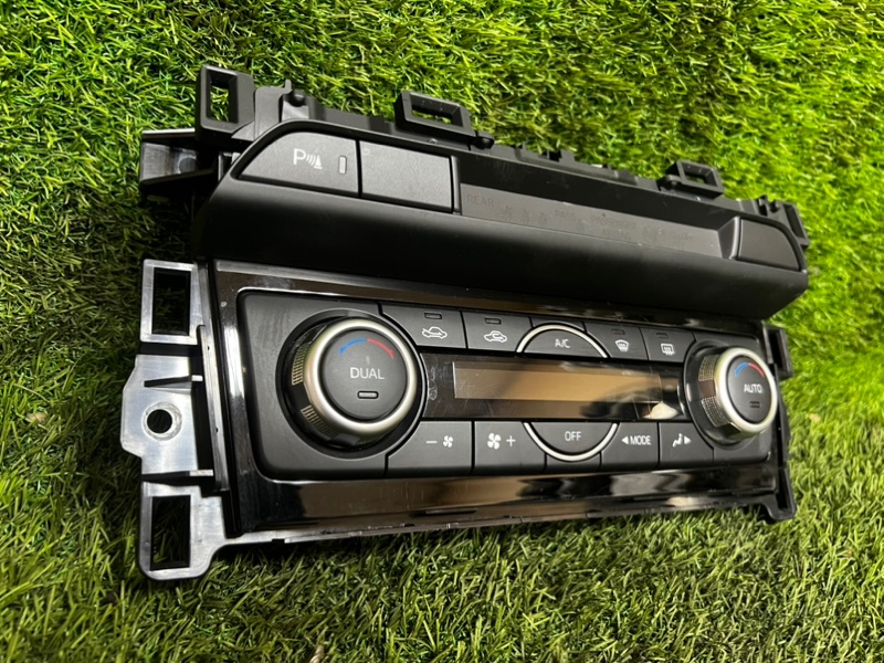 Блок управления климат-контролем MAZDA ATENZA 2014 GJ2FW