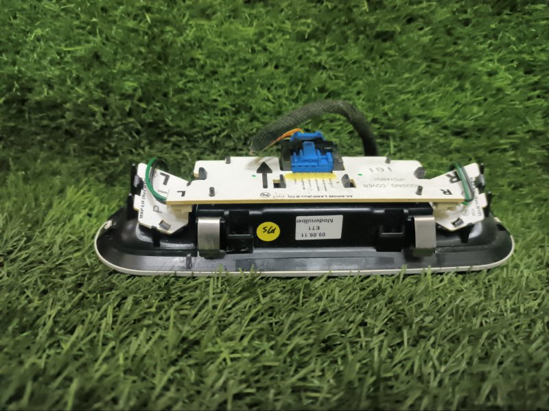 Плафон салонный AUDI A6 C7 AVANTE 2012 4G