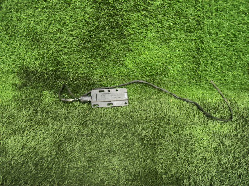 Антенна бесключевого доступа BMW X1 2011 E84