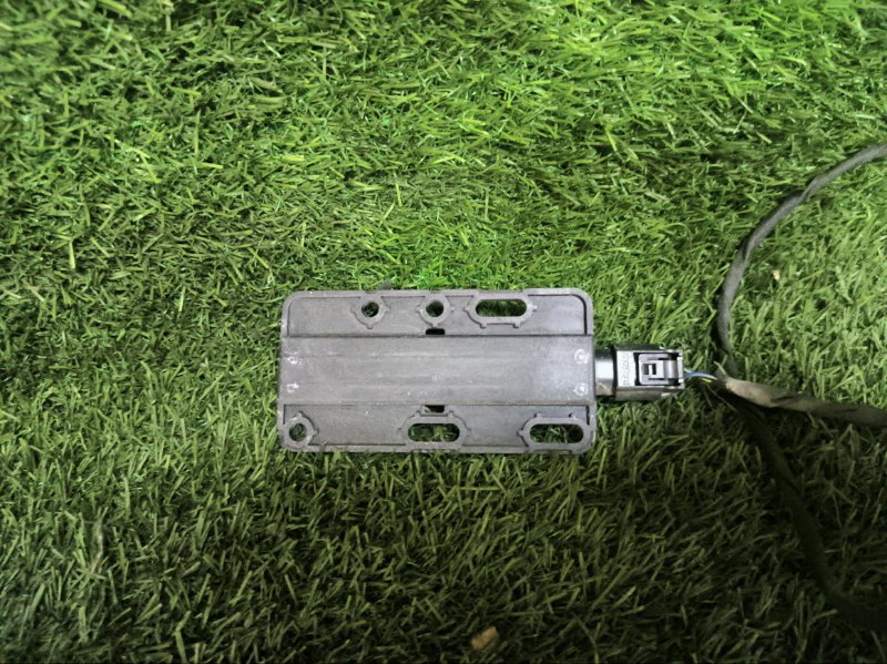 Антенна бесключевого доступа BMW X1 2011 E84