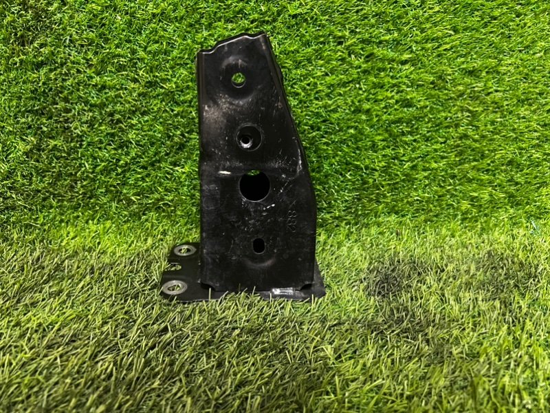 Клык бампера MAZDA ATENZA 2014 GJ2FW