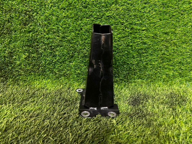 Клык бампера MAZDA ATENZA 2014 GJ2FW