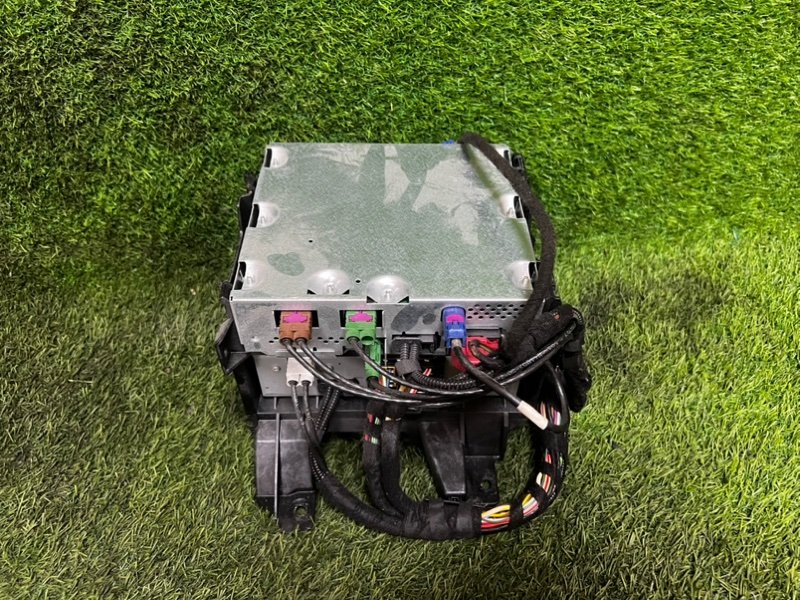 Блок управления MMI 3G AUDI A4 2011 B8