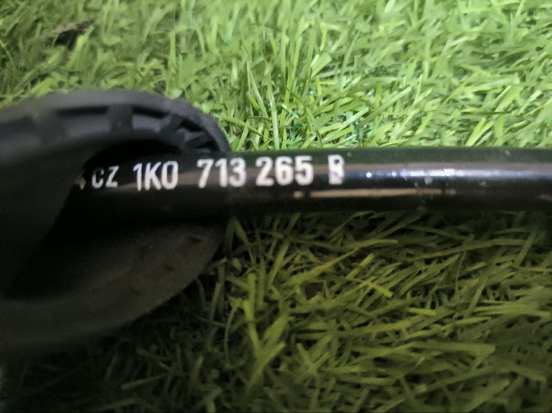 Трос кпп AUDI A3 2006 8P