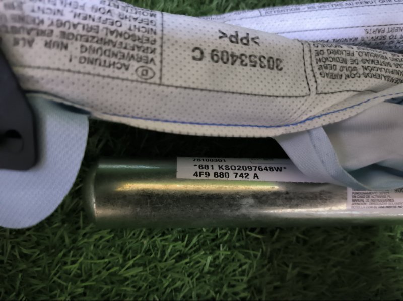 Подушка безопасности боковая (шторка) AUDI A6 C6 2006 4F2