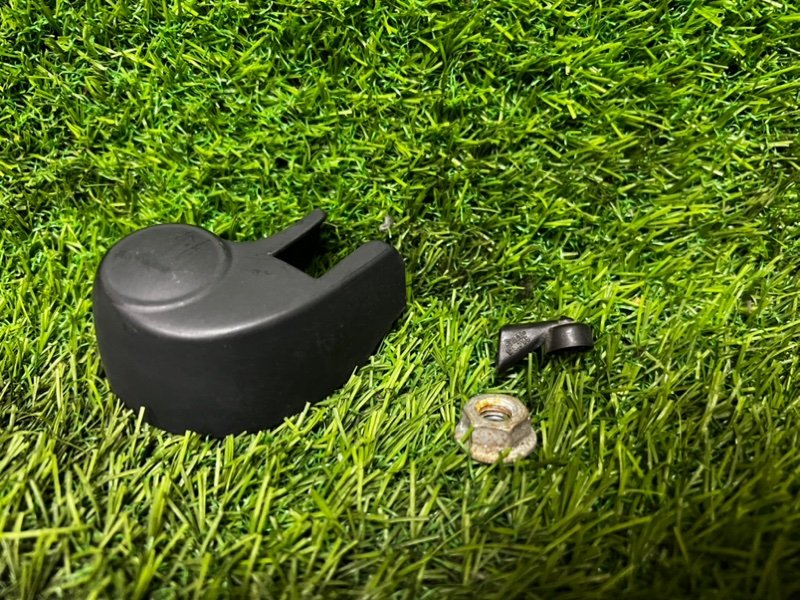 Форсунка омывателя AUDI A6 C6 2006 4F2