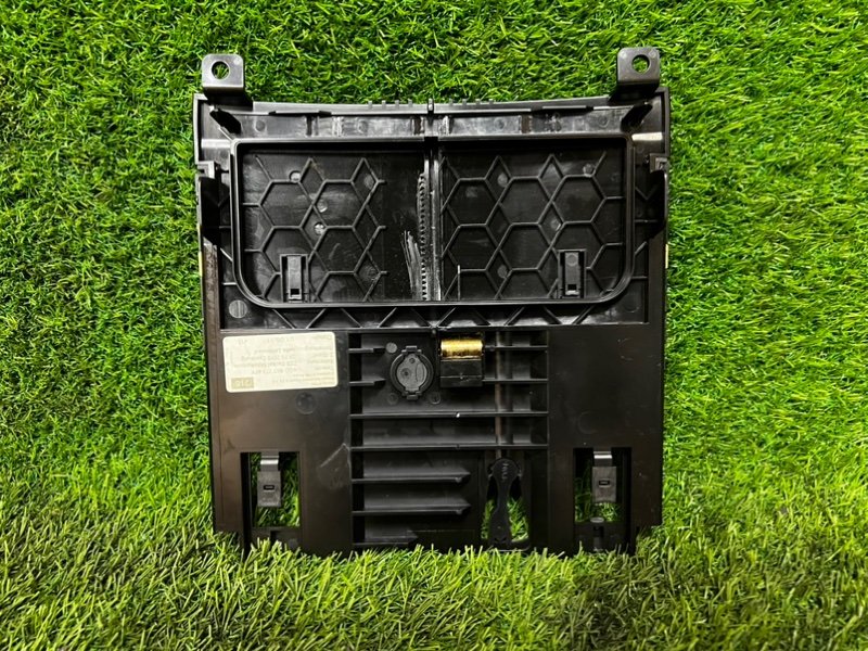 Накладка декоративная AUDI A7 SPORTBACK 2011 4G5