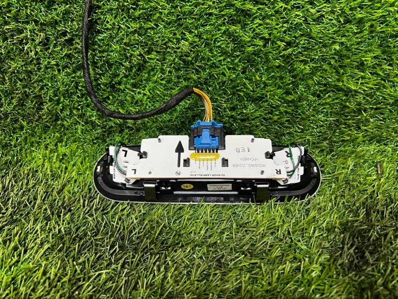 Плафон салона AUDI A7 SPORTBACK 2011 4G5