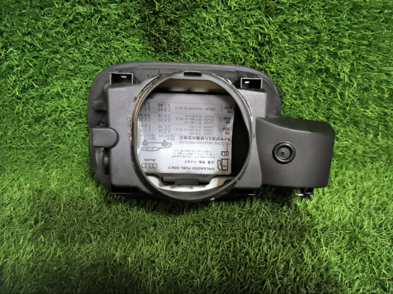 Лючок бензобака AUDI A6 C6 2006 4F2