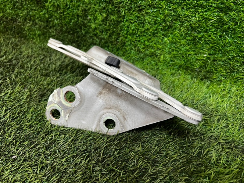 Петля капота VOLKSWAGEN TOUAREG 2007 7L