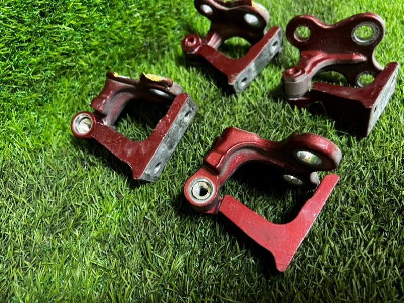 Петля замка двери VOLVO V60 2012 FW48