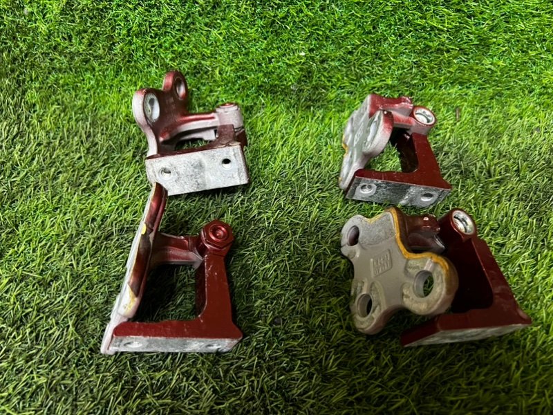 Петля замка двери VOLVO V60 2012 FW48