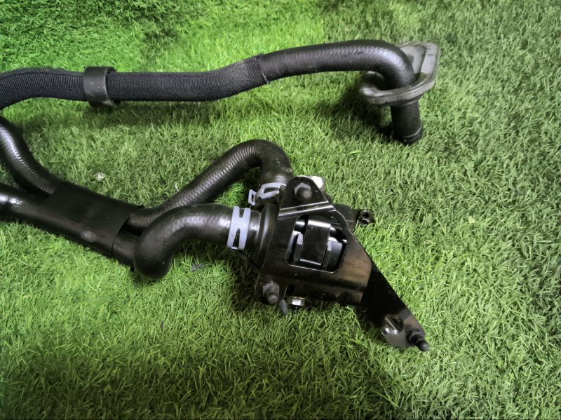 Насос водяной AUDI A6 C7 AVANTE 2012 4G