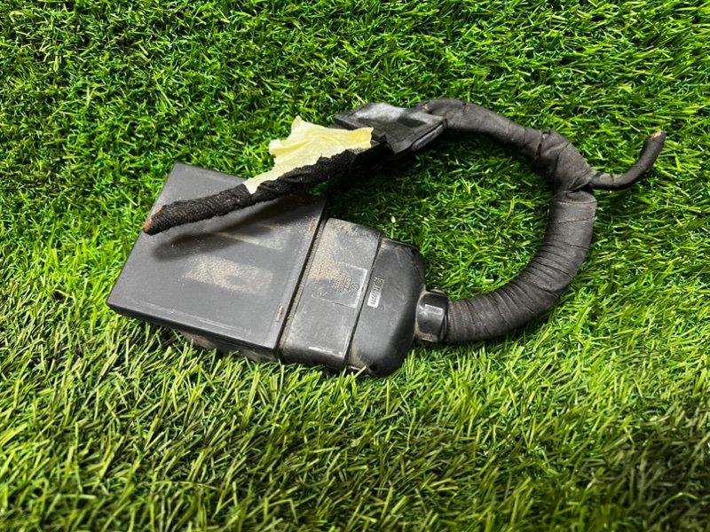 Блок управления топливным насосом AUDI A6 C6 2006 4F2