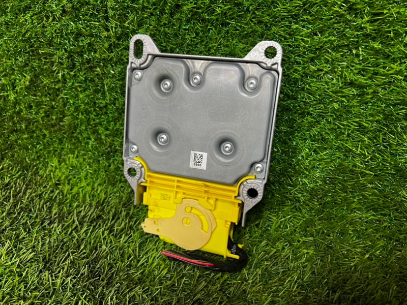 Блок управления (ЭБУ), Подушками безопасности AUDI A6 C7 AVANTE 2012 4G