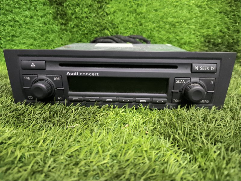 Магнитола AUDI A3 2006 8P