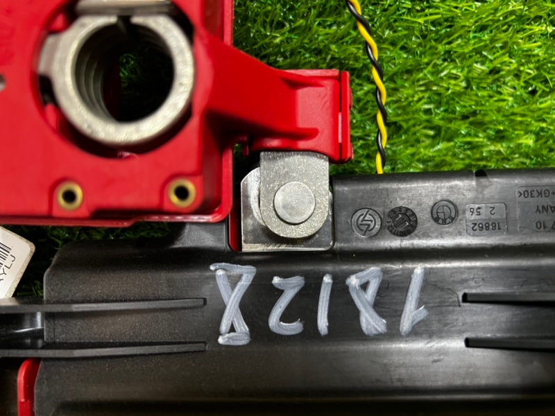 Клемма аккумулятора BMW X1 2010 E84