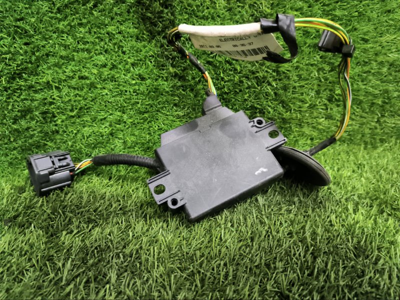 Блок управления парктроником VOLVO V60 2012 FW48