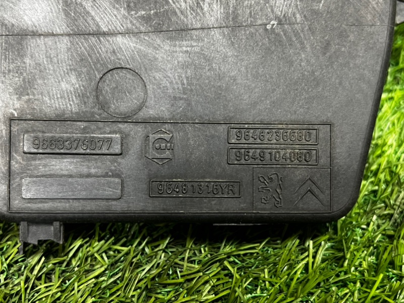 Крепление запасного колеса PEUGEOT 308 2010 T7