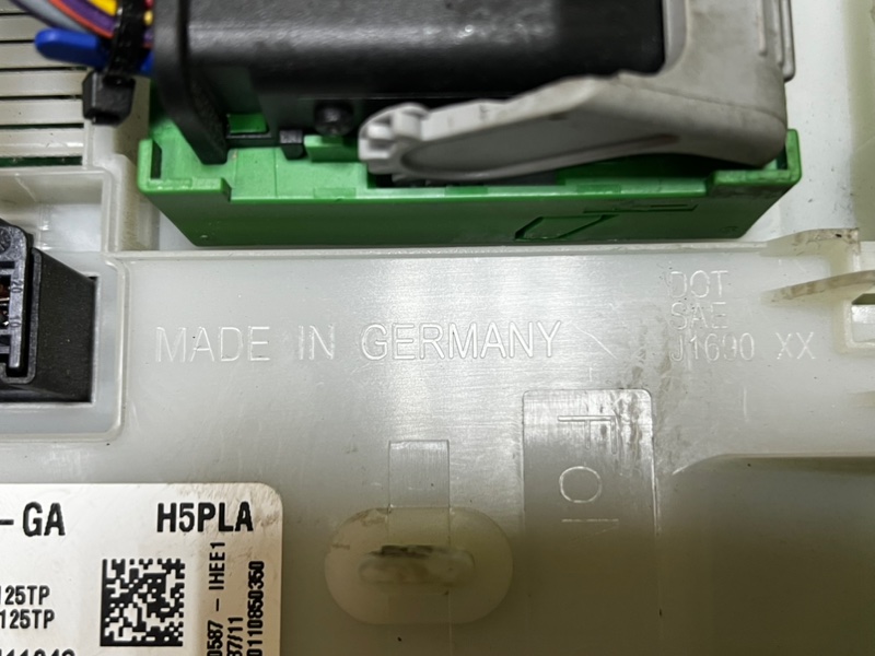 Блок предохранителей VOLVO V60 2011 FW48