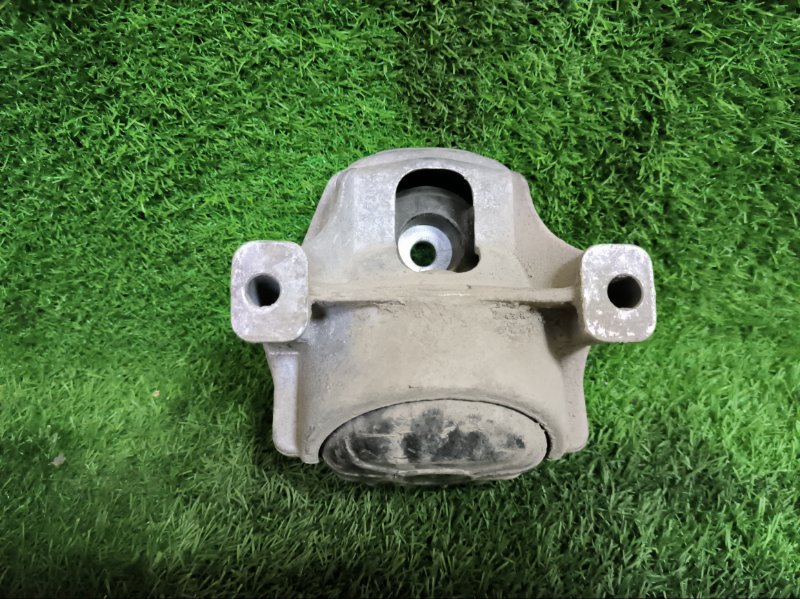 Подушка двигателя AUDI A5 8T0