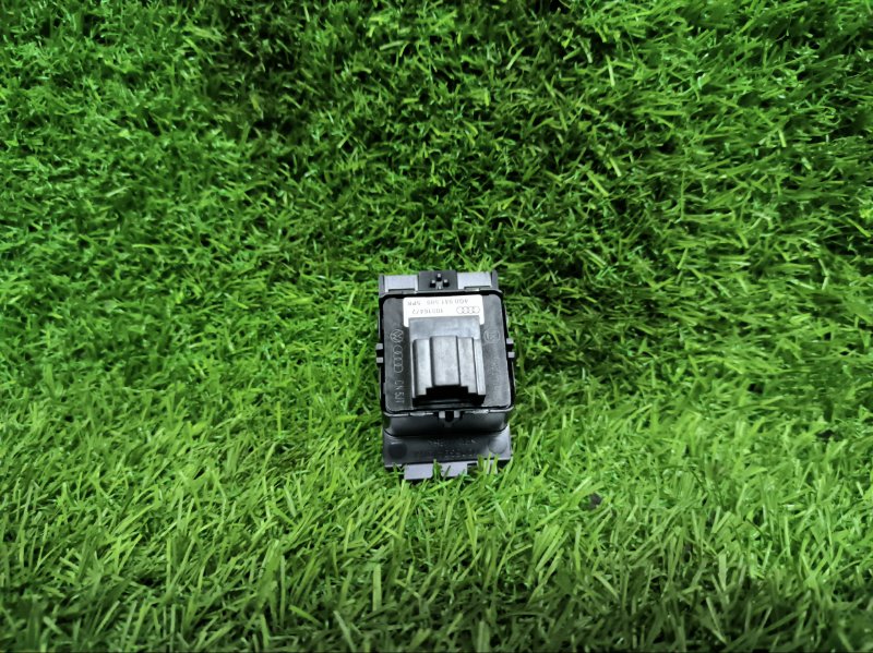 Кнопка аварийной остановки AUDI A6 C7 AVANTE 2012 4G