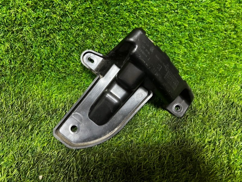 Кронштейн бампера PEUGEOT 308 SW 2010 T7