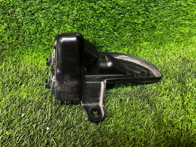 Кронштейн бампера PEUGEOT 308 SW 2010 T7