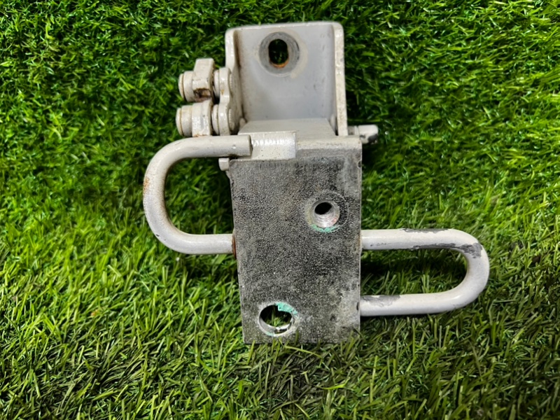 Петля двери VOLKSWAGEN TOUAREG 2007 7L