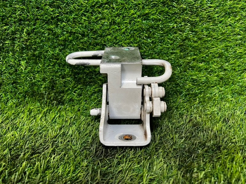 Петля двери VOLKSWAGEN TOUAREG 2007 7L