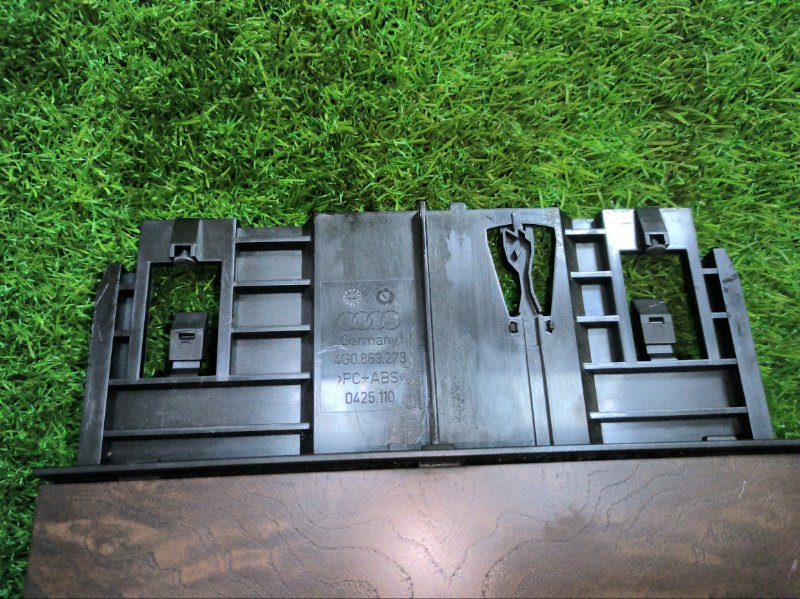 Накладка декоративная AUDI A6 C7 AVANTE 2012 4G