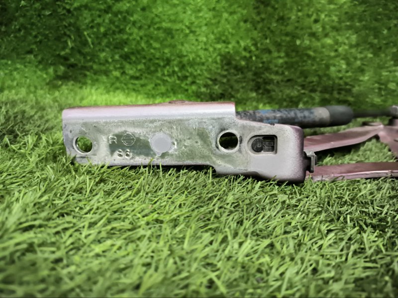 Петля крышки багажника NISSAN TEANA 2008 J32