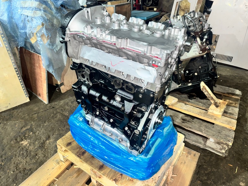 Двигатель AUDI Q5 8R