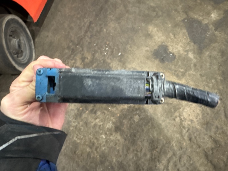 Блок управления АКПП VOLKSWAGEN Golf 2005 1K