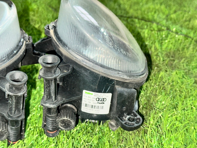 Фара противотуманная AUDI A5 8T0