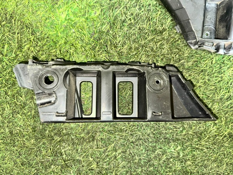 Крепление крыла VOLKSWAGEN TIGUAN 2009 5N1