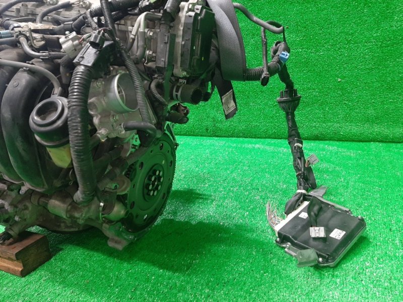 Двигатель TOYOTA ISIS 2011 ZGM10G