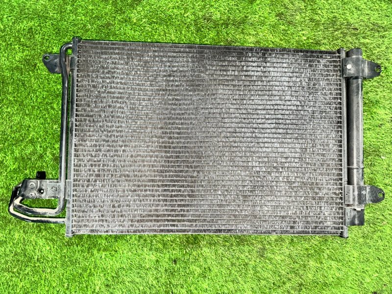Радиатор кондиционера AUDI A3 2006 8P