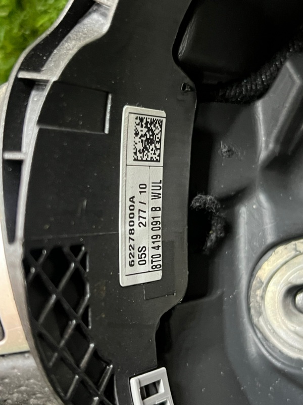 Руль AUDI A4 2011 B8