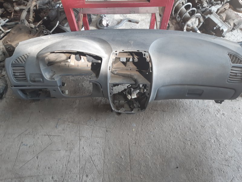 Торпедо Hyundai Accent 2008