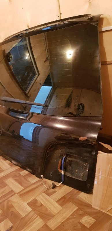 Крышка багажника Lexus LX 2008 570