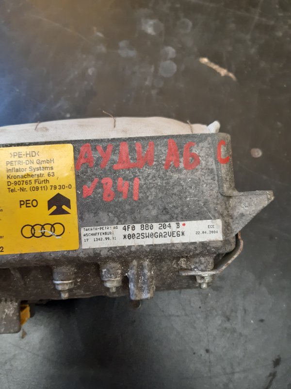 Подушка безопасности Audi A6 C6