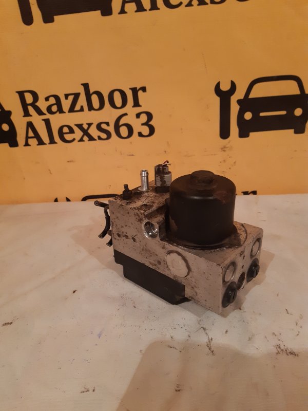 Блок ABS Lexus RX 2000 300