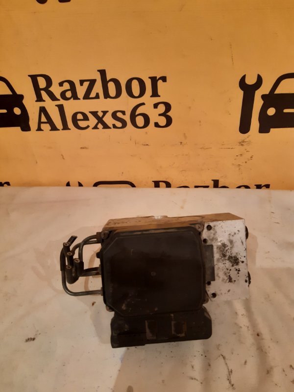 Блок ABS Lexus RX 2000 300