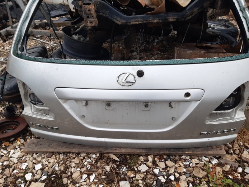 Крышка багажника Lexus RX 2000 300